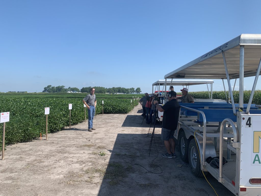 recording a soybean presentation in the field